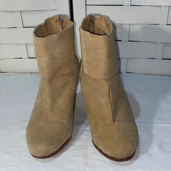 Rag & Bone Newbury Stylish Tan Canvas Ankle Boots for Women - Picture 2 of 7